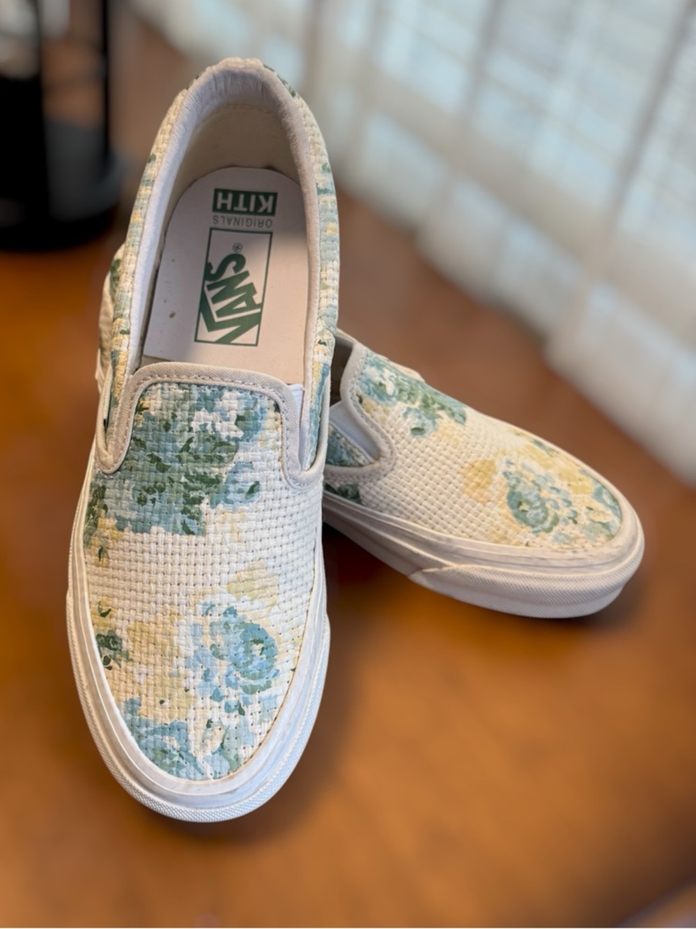 Kith/Vans - Picture 3 of 7